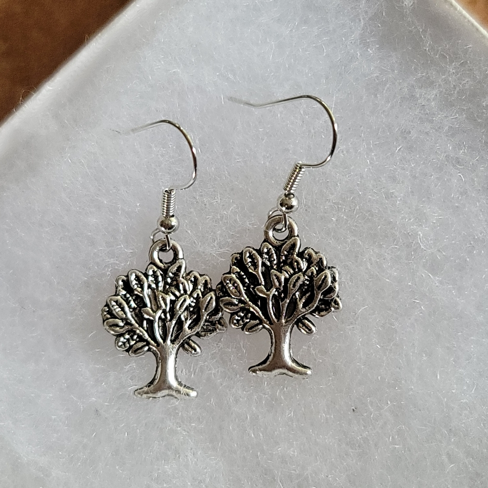 925STERLING SILVER TREEOF LIFE CHARM EARRINGS